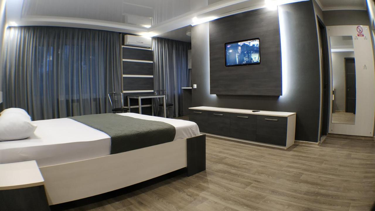 Двухкомнатный Люкс Центр Металлургов 19 Kr Apartments Krywyj Rih Exterior foto