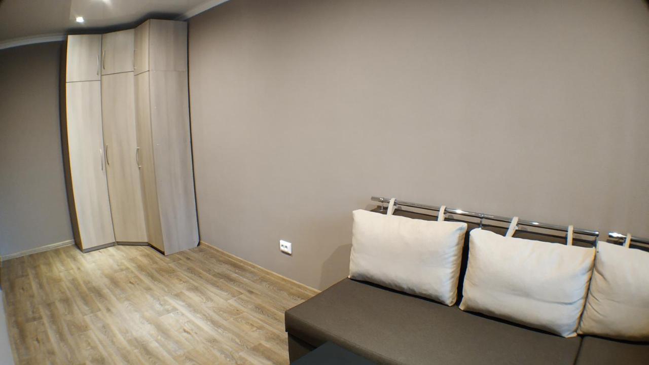 Двухкомнатный Люкс Центр Металлургов 19 Kr Apartments Krywyj Rih Exterior foto